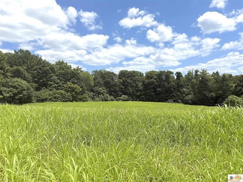 LAND - Jamestown, KY