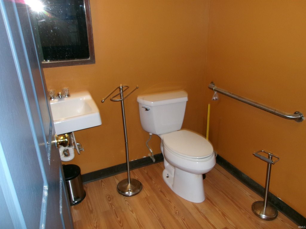 Picture 5