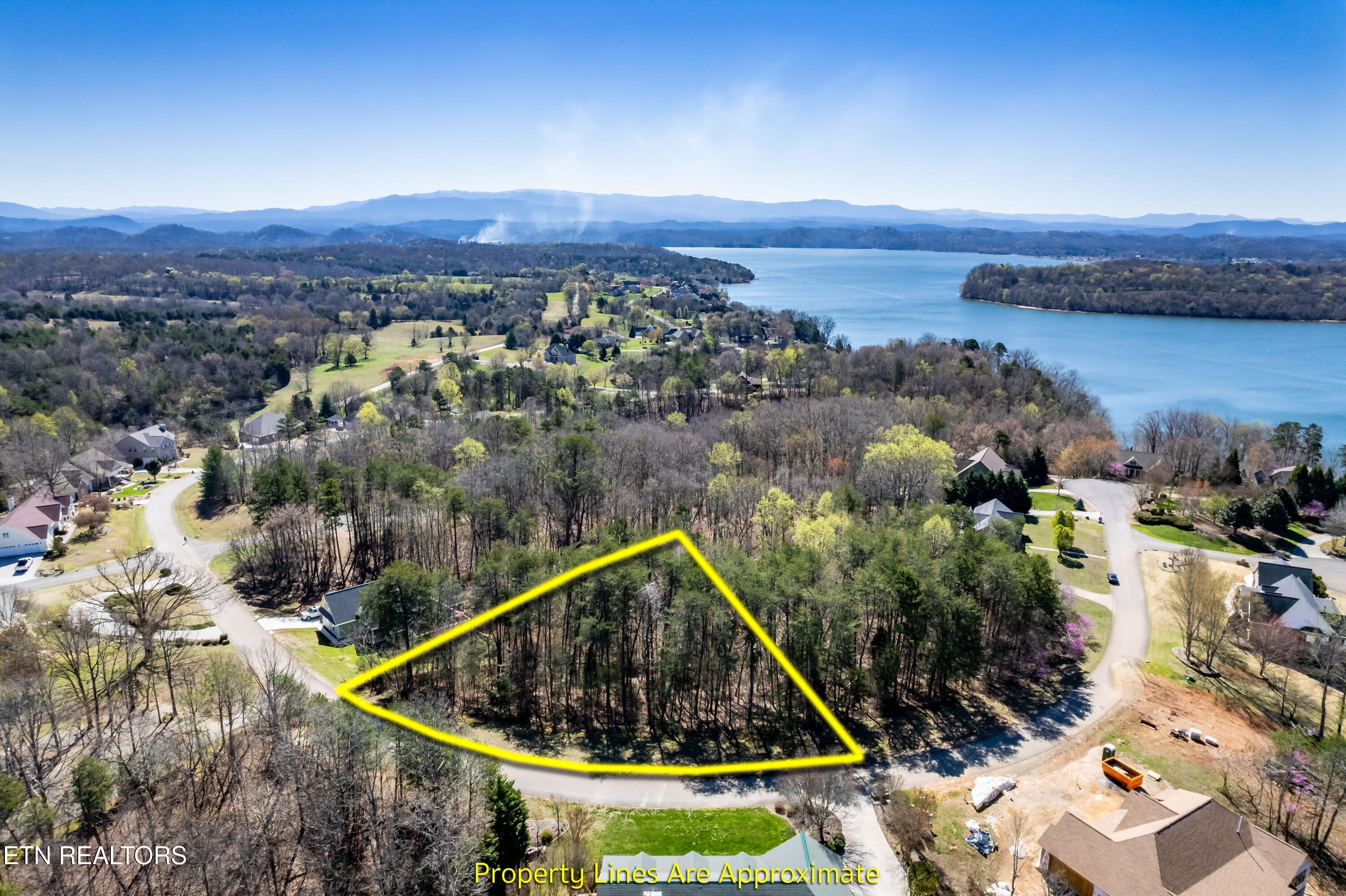 Wooded Lot in Harbor Place