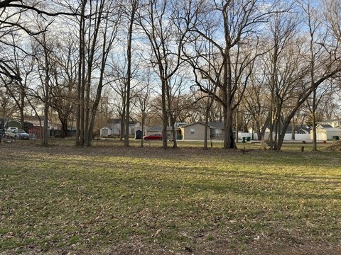 Residential Land in Wilmington, IL