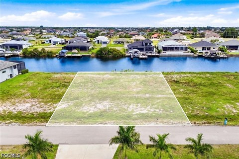 Land, Cape Coral, FL