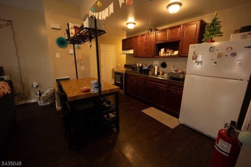 Picture 8
