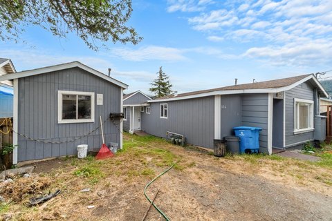 Rio Dell Triplex Investment Opportunity