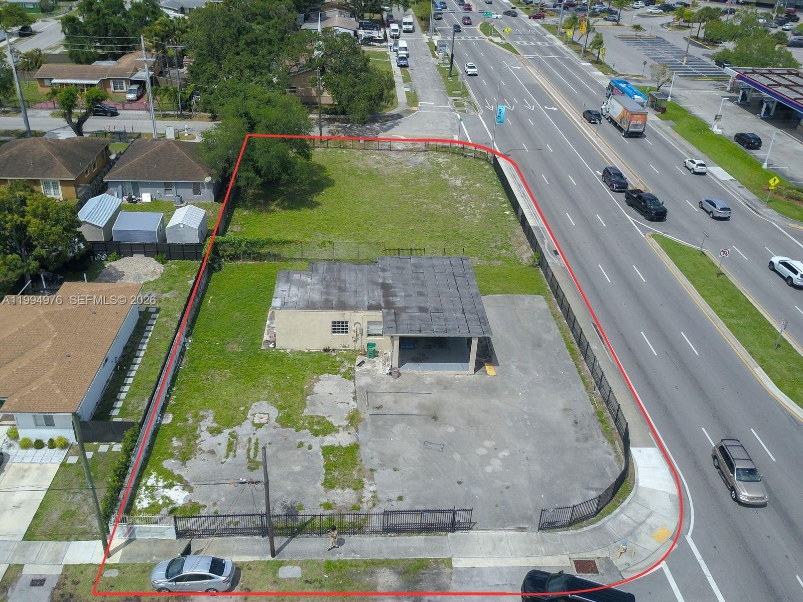 Prime Retail Land, High Visibility