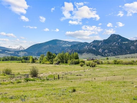 5-Acre Parcel with Mountain Views