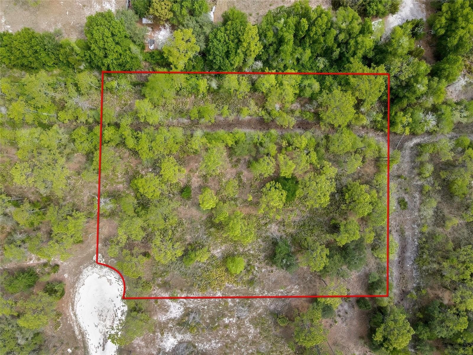Spacious Land in Royal Highlands