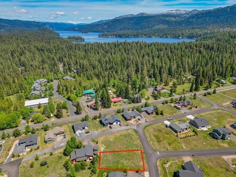McCall Homesite with Mountain Views