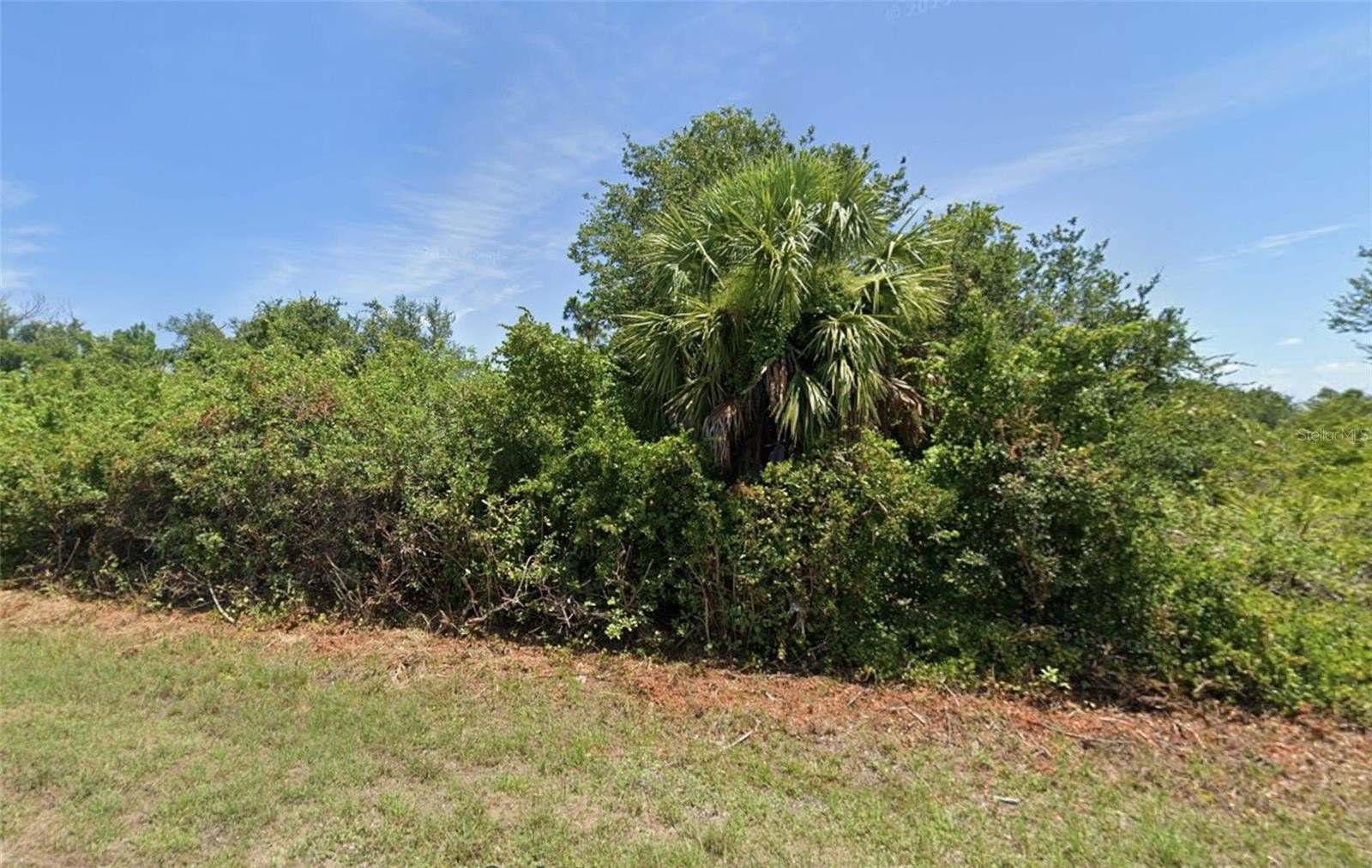 Waterfront Land in Growing Community