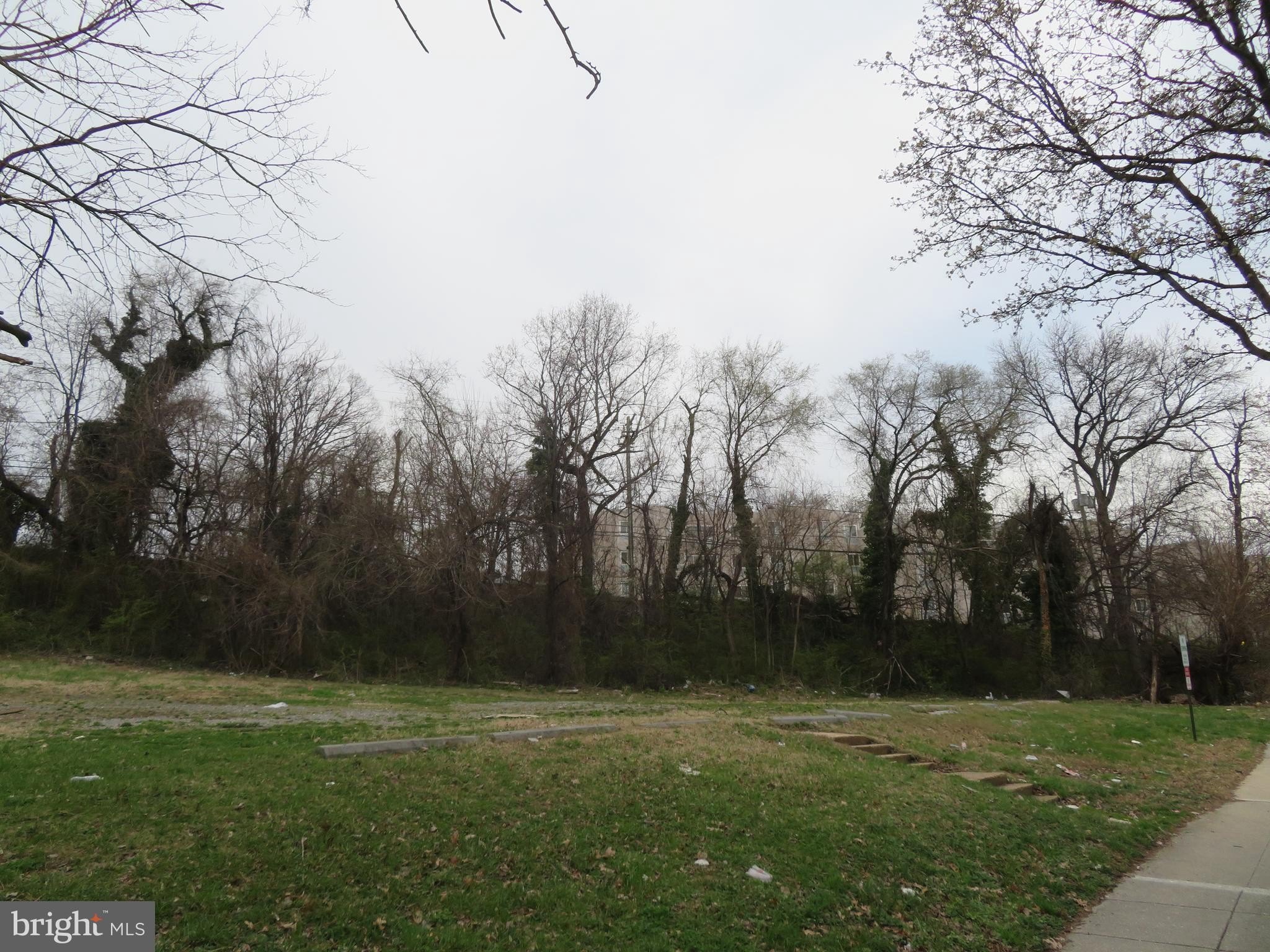 Residential Land in Washington Highlands