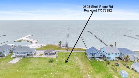 LAND - ROCKPORT, TX