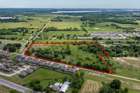 City-Limits Acreage Development Tract