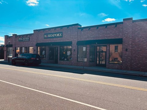 Retail Space in Glen Head