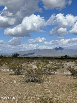 Acre of Land in Buckeye