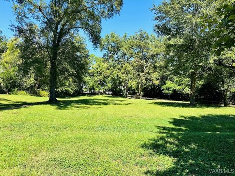 Multi-Family Lot in Cloverdale
