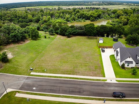 LAND - Waco, TX