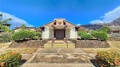 Waianae Religious and Residential Property