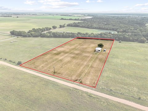 Land with Utilities Ready