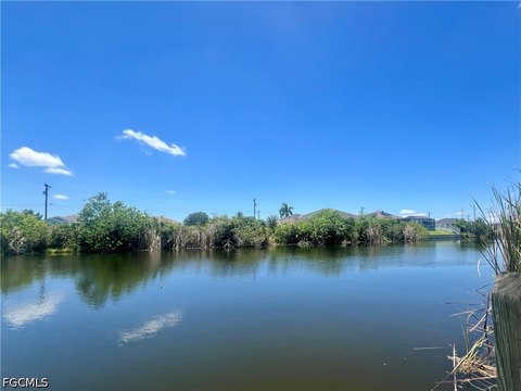 LAND - Cape Coral, FL