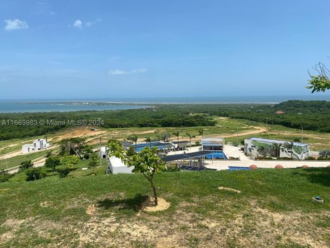 Residential Lot in Exclusive Club