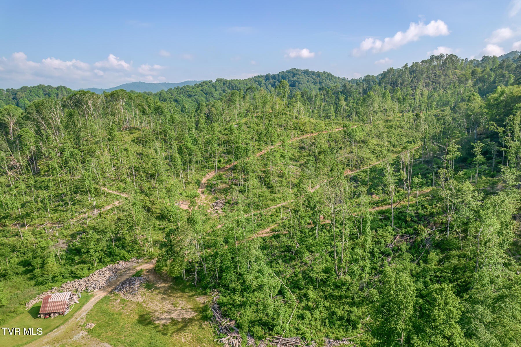 Unrestricted Land Near Mountain City