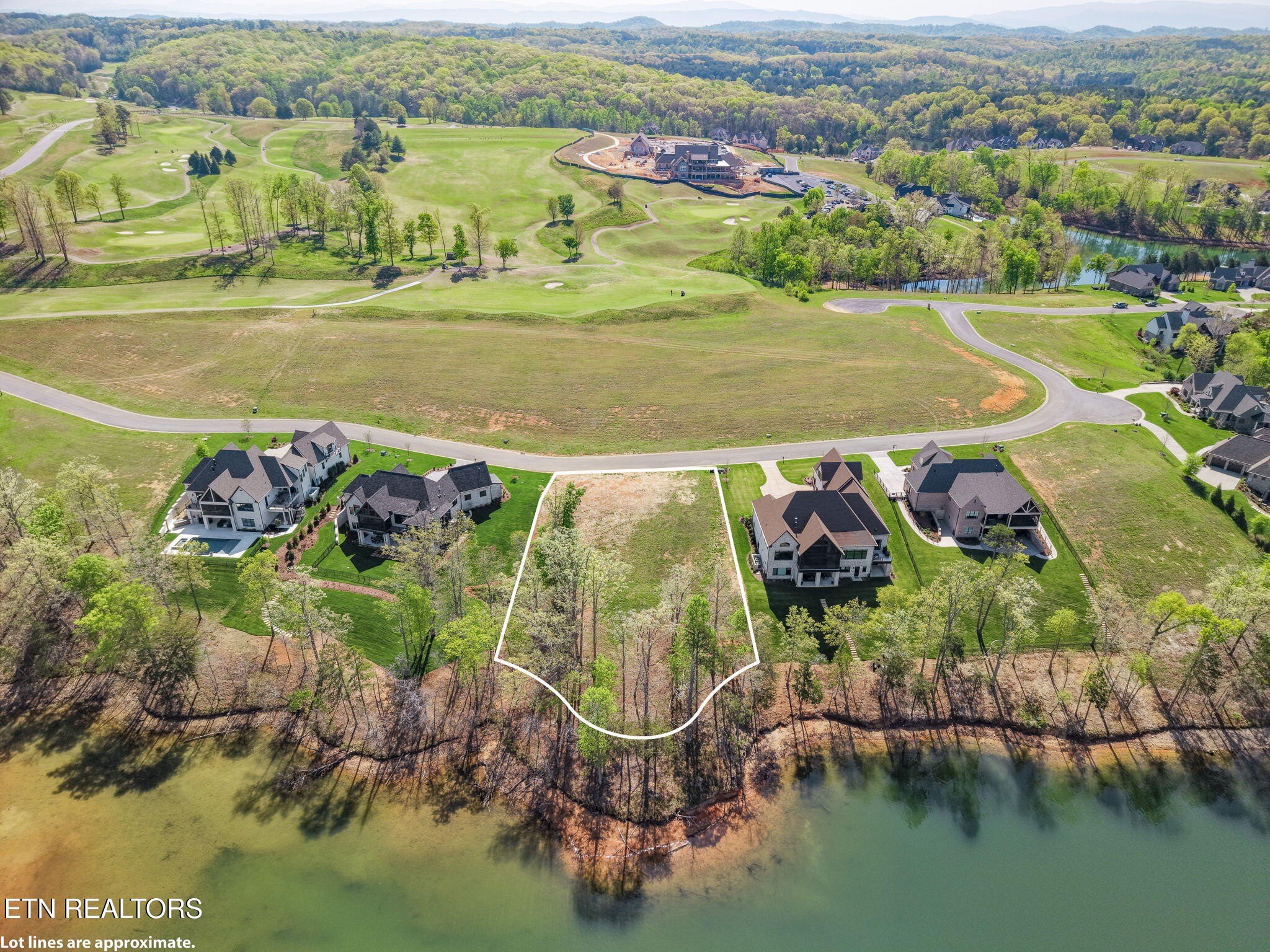 Lakefront Homesite in Serene Cove