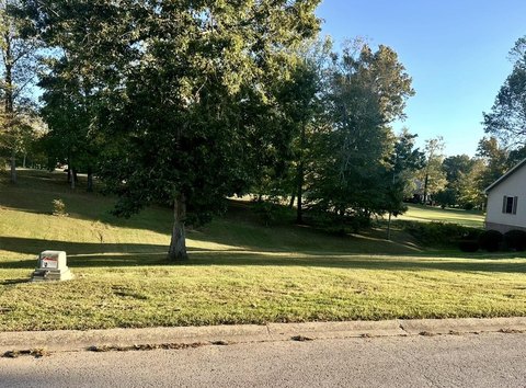 LAND - Cadiz, KY