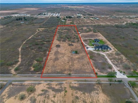 Land, Linn, TX