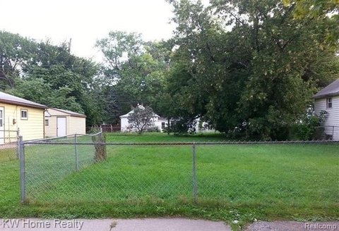 Buildable Lot in Hazel Park