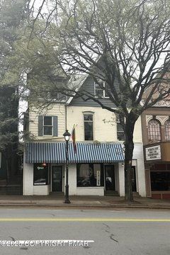 Historic Main Street Retail Space