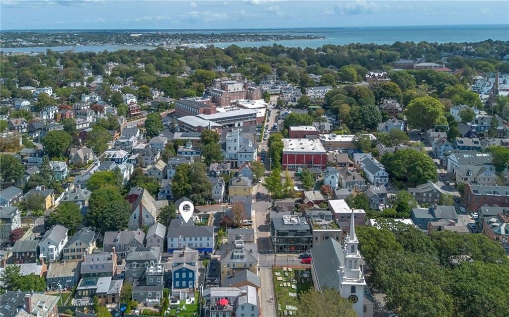 Historic Newport Mixed-Use Building