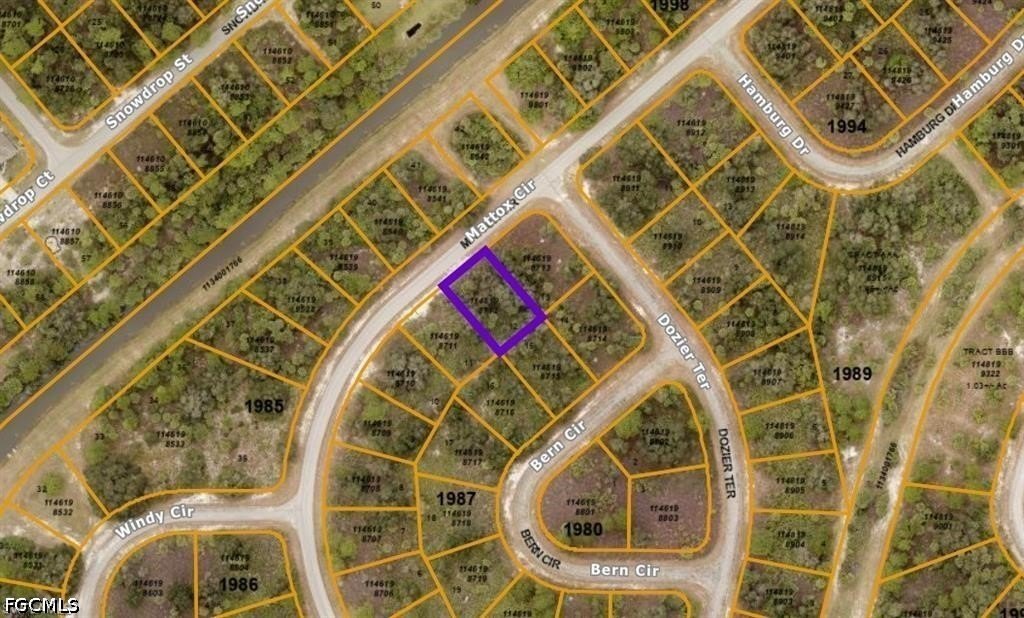 Residential Lot in North Port