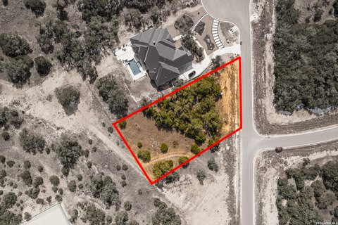 Residential Lot in Belle Oaks