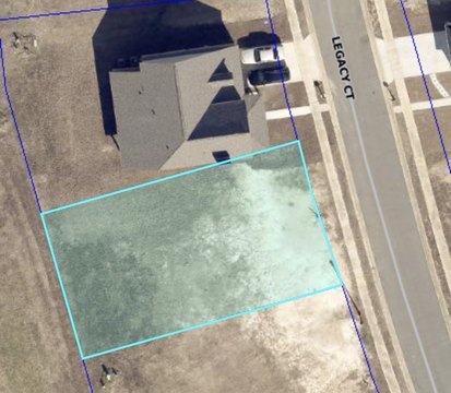 Residential Land in Olde Oaks