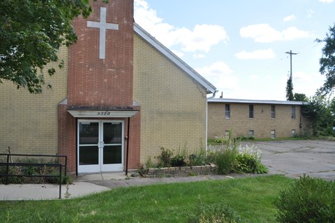 Versatile Building in Portage Location