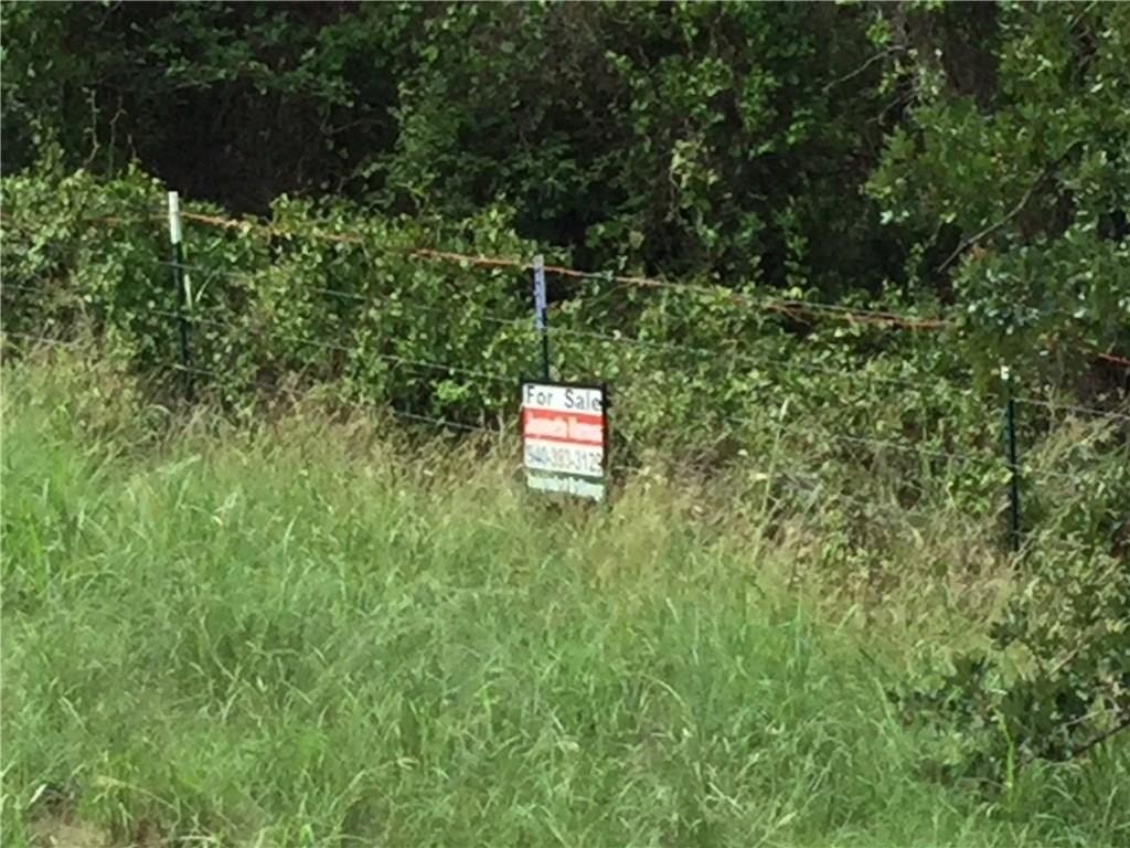 Unimproved Land in Paradise, Texas