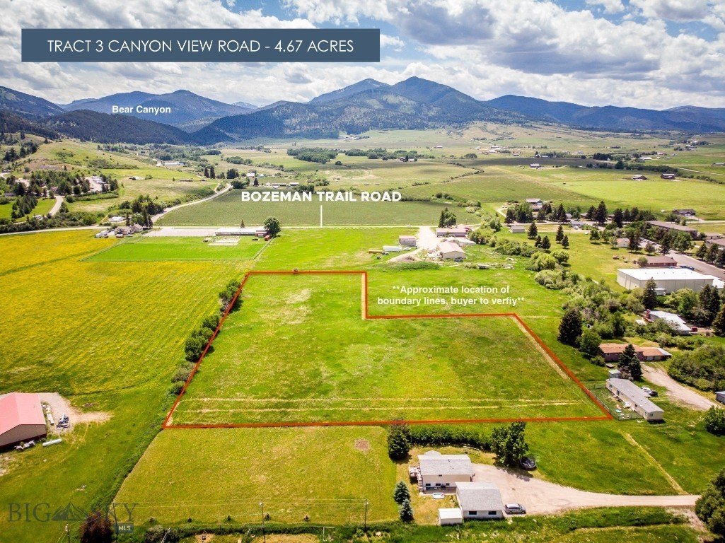 Picturesque Land Parcel with Mountain Views