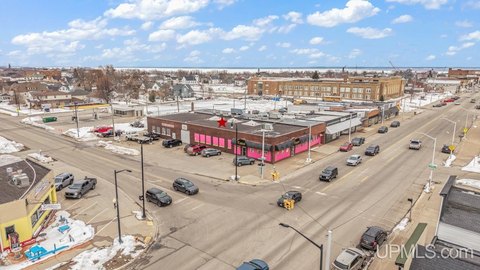 Escanaba Commercial Corner Property
