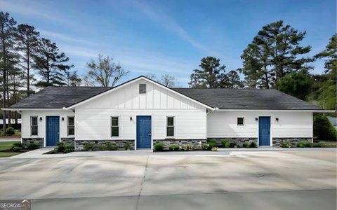 Macon Commercial Building with Potential