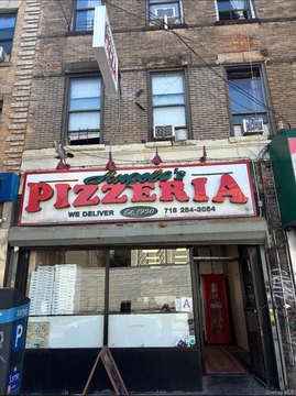 Established Pizzeria in Kings County