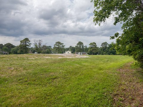 Wooded Lot in New Bern