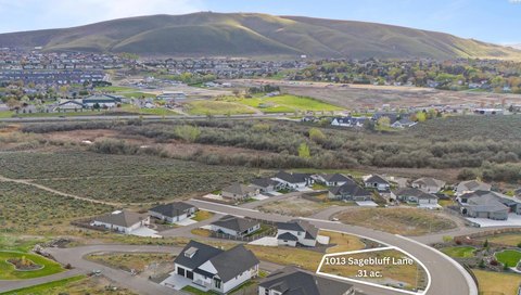Land, Richland, WA