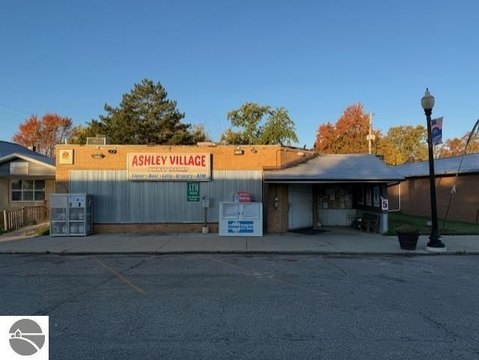Grocery Store Building with Refrigeration