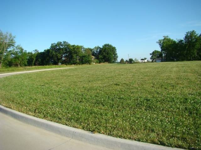 Vacant Corner Lot in Corydon