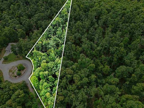 Lots/Land, Petoskey, MI