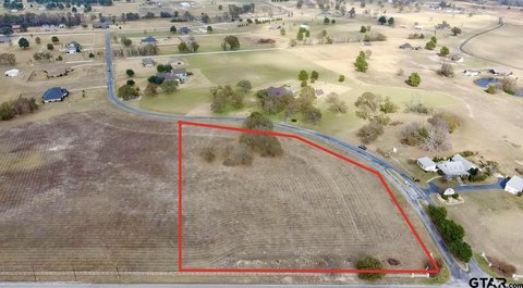 Residential Land Parcel with Lake Frontage