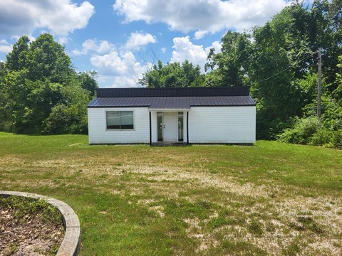 Commercial Property in Theodosia, MO