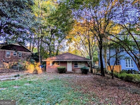 Picture of Residential land & home lots at Arlington Ave NE 2112, Atlanta, GA