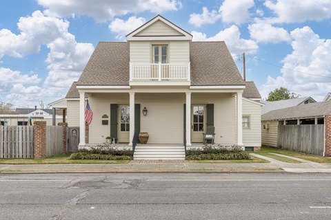 Charming Restored Office in Thibodaux