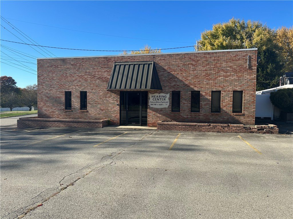 Commercial Property with Multiple Parcels
