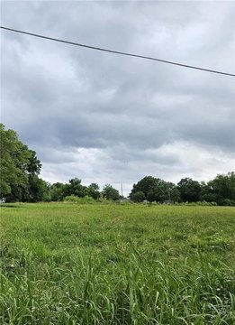 LAND - Pittsburg, KS
